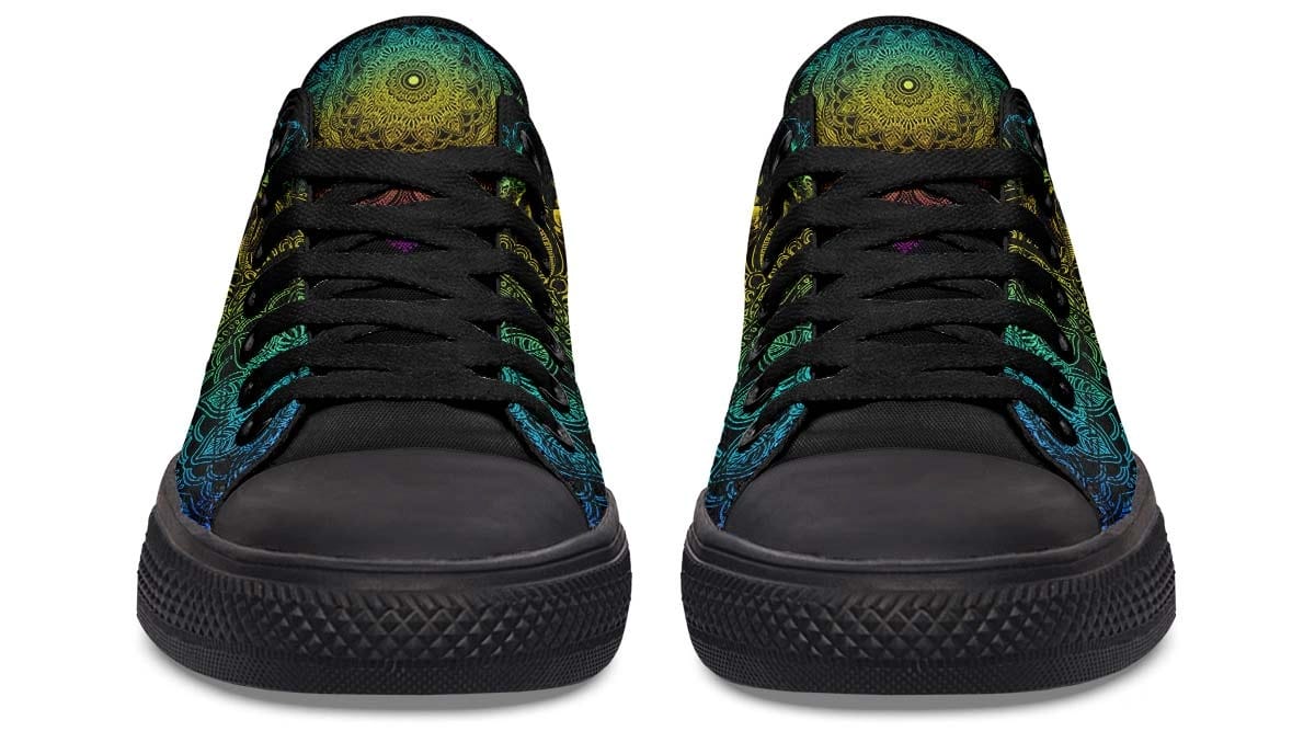 Green and Yellow Color Skull Hippie Pattern Lowtop Sneaker