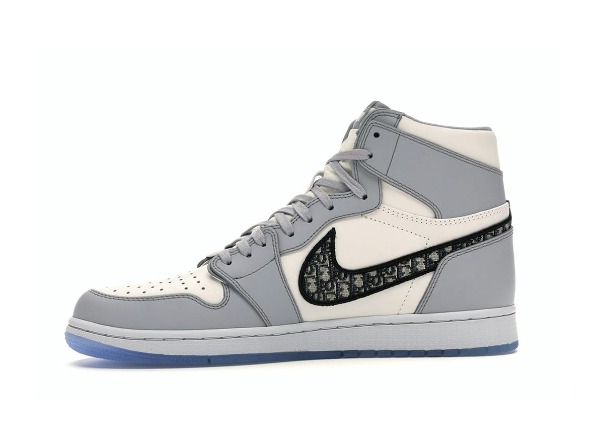 Jordan 1 Retro High Dior: Luxury Sneaker Redefined